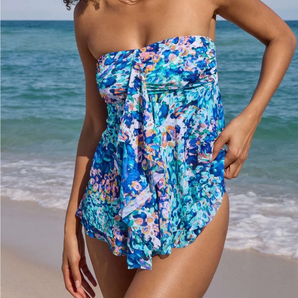 Lanai Bandeau Tankini COLOR
 Harmonious